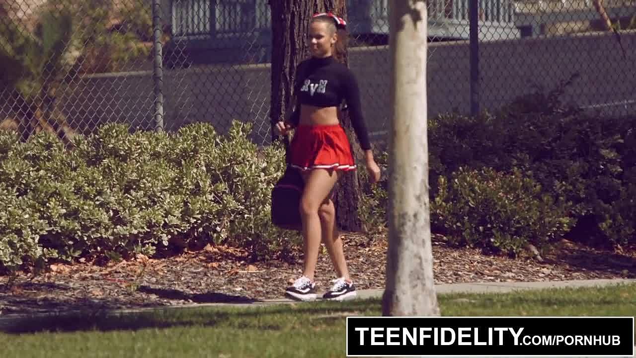 best of Cheerleader her shakes teen teenfidelity