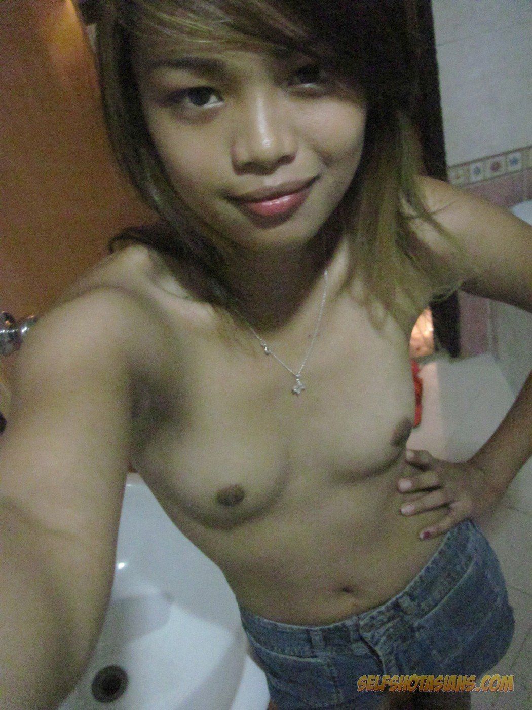 Filipina school model nude