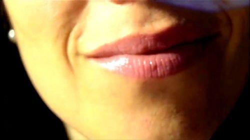 Asmr portugues kissing mouth sounds