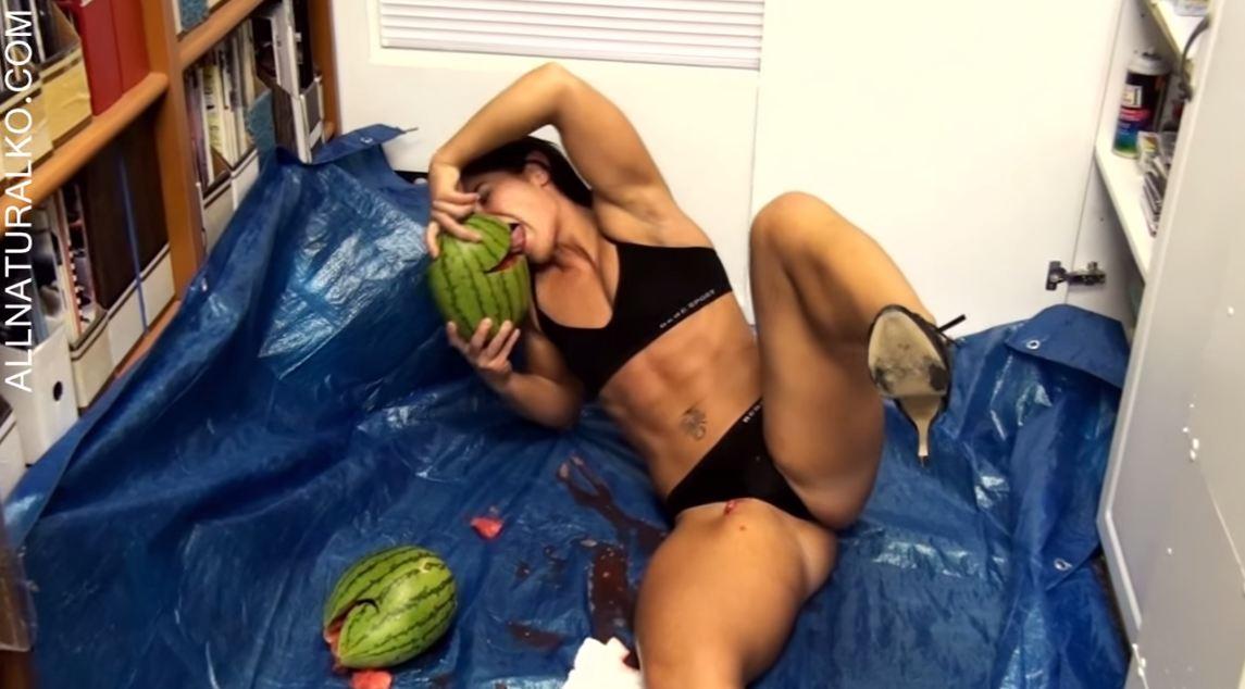 Crushing watermelon