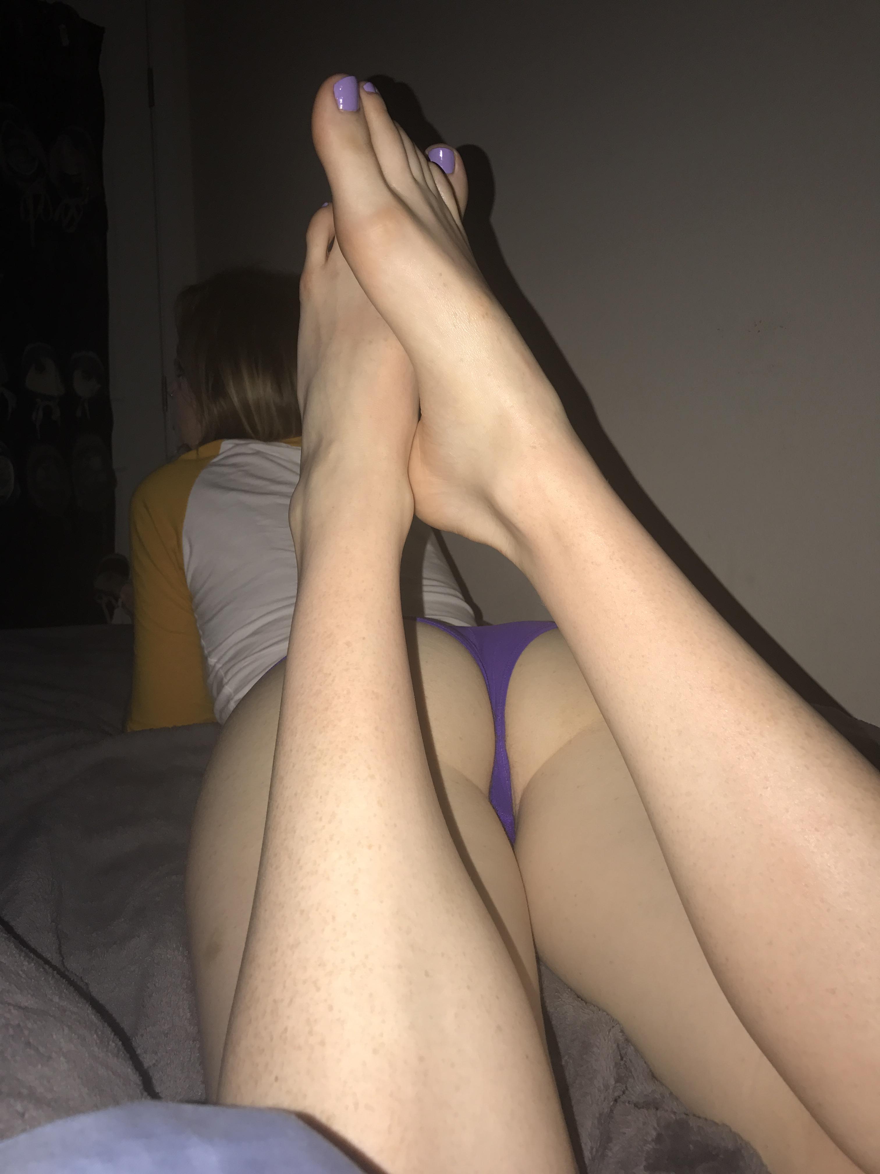 best of Toes purple