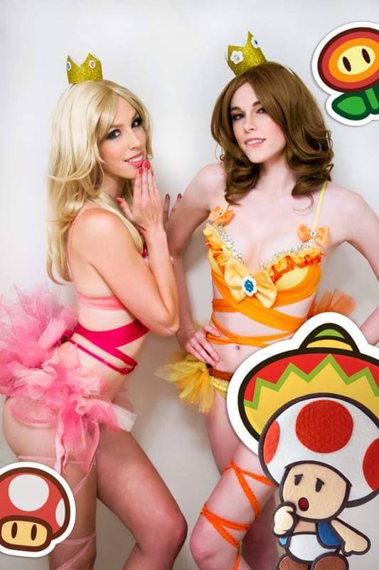 Peach cosplay porn