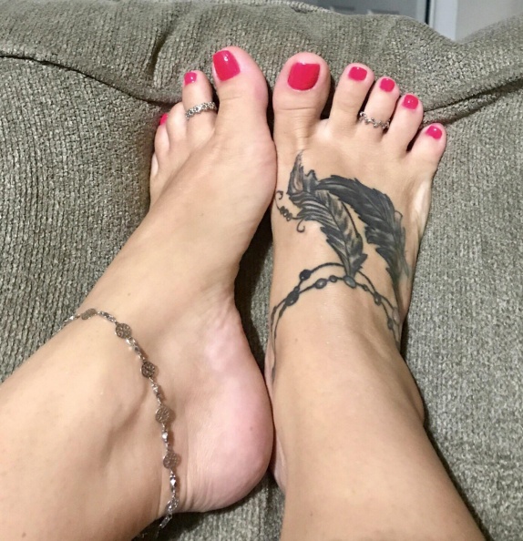 2-bit reccomend foot jewelry