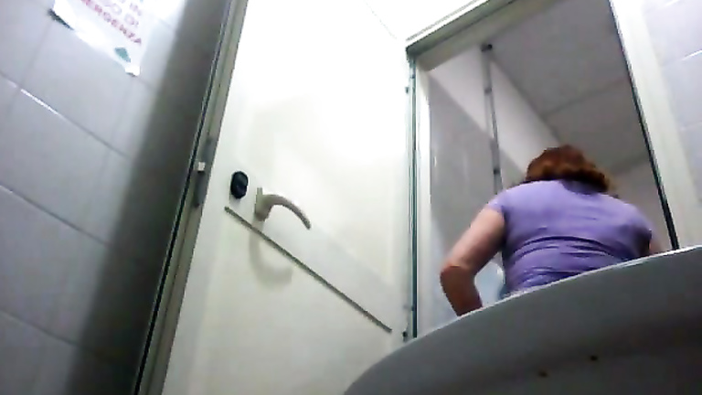 best of Woman fat Spy peeing