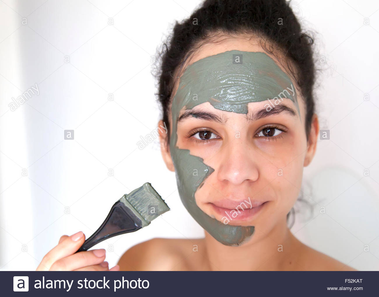 The E. Q. reccomend Clay facial mask