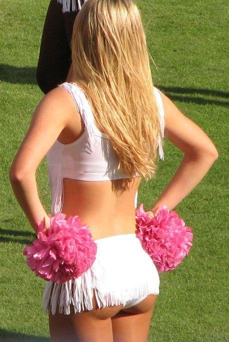 Cheerleader skirts voyeur