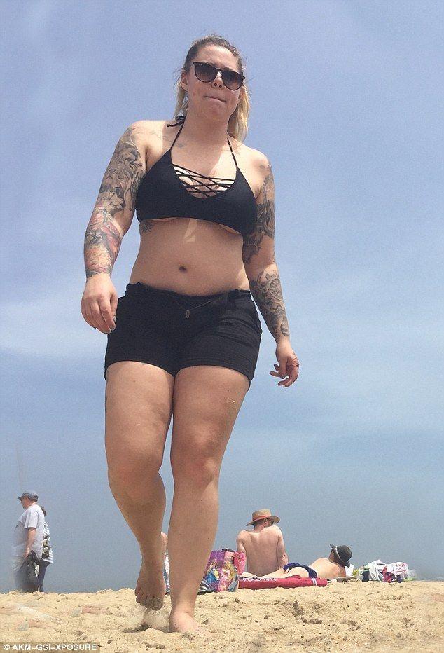 Beach boob show