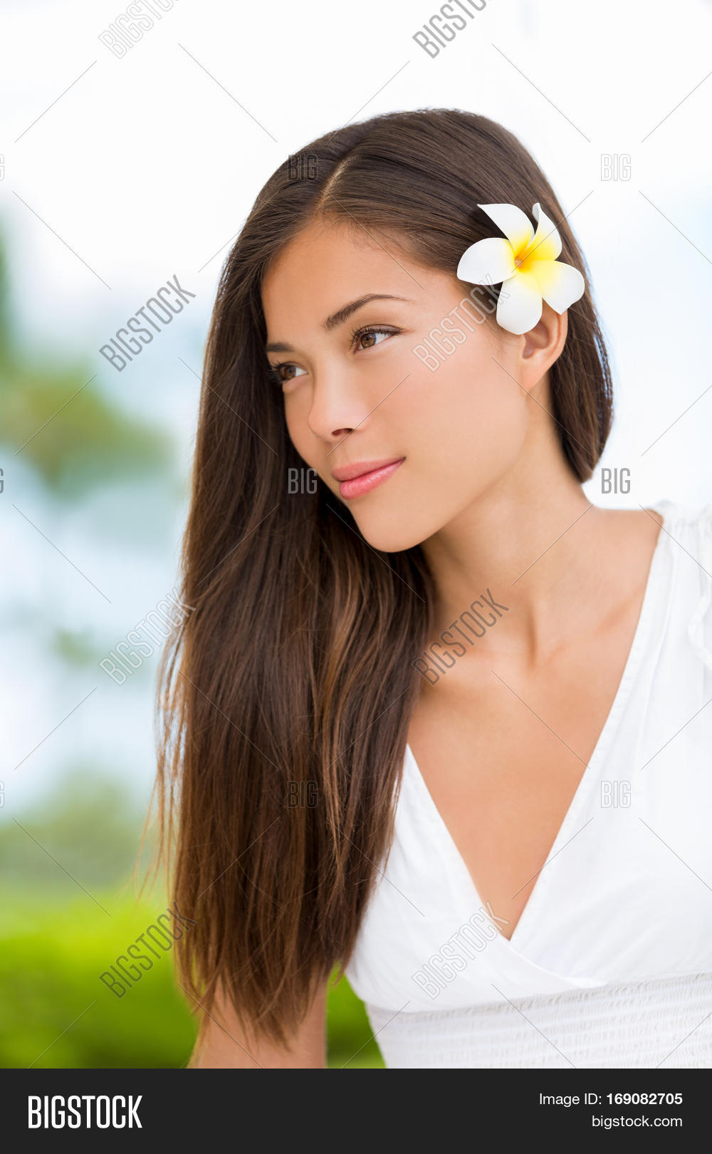 Asian girl hawaii