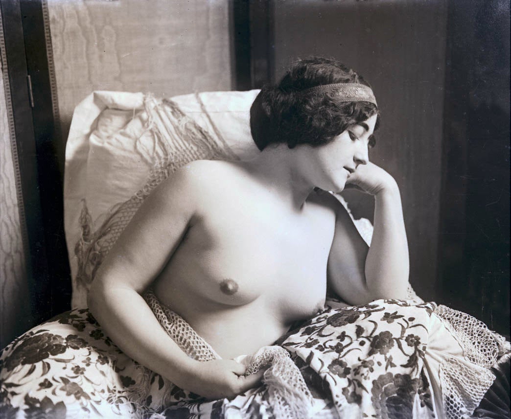 Ballgame reccomend Erotic french ladys photography