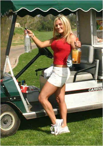 Armed F. reccomend Girl shows tits on golf course