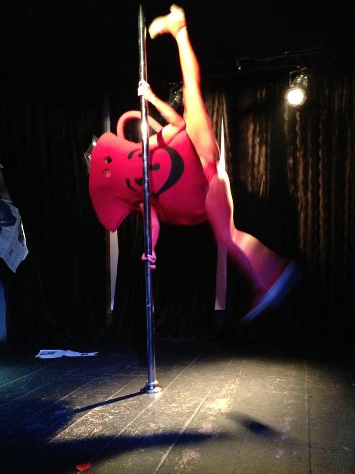 Rapunzel reccomend Pole stripper trick